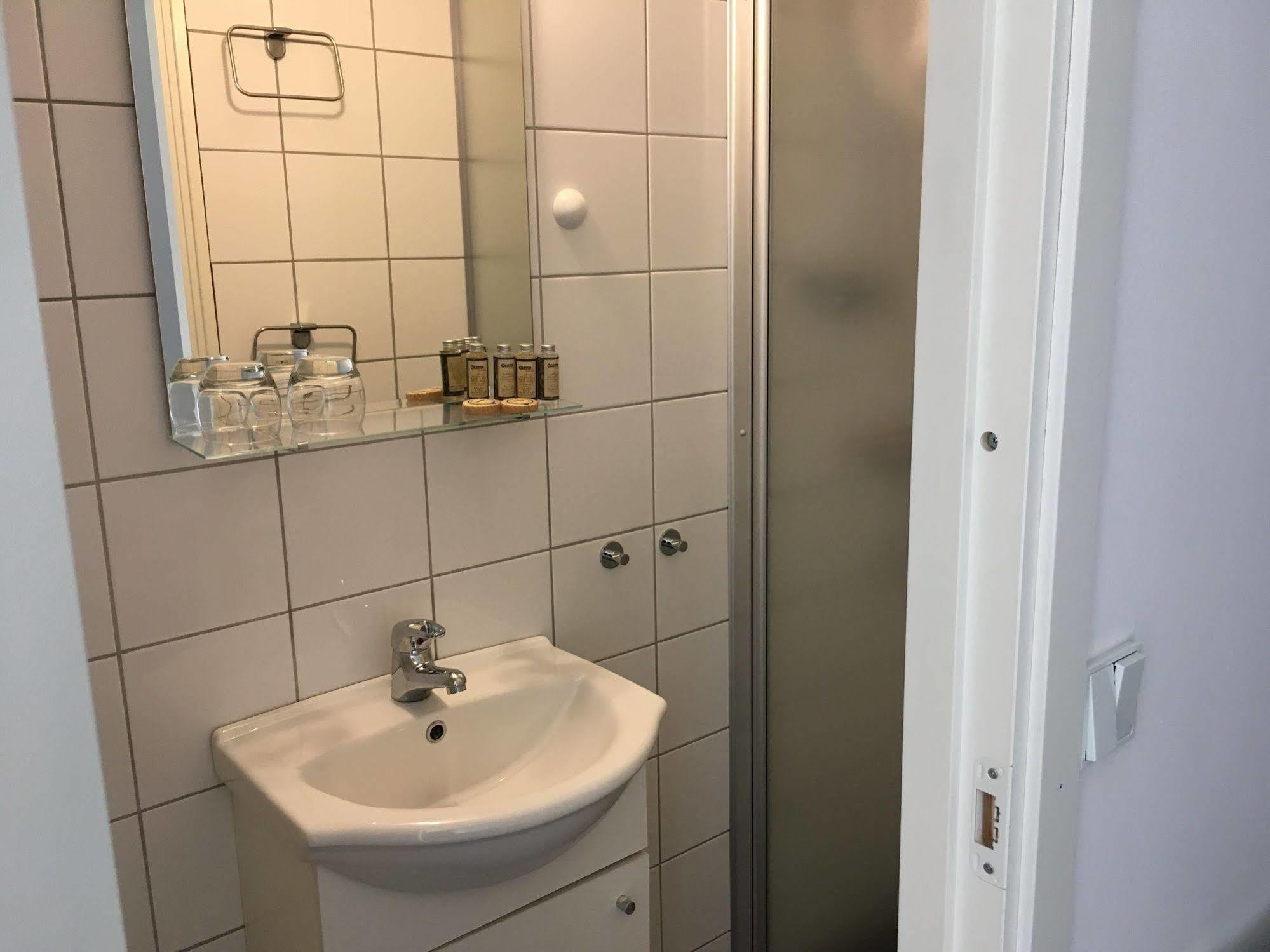 Arilds Vingard Bed and Breakfast Esterno foto